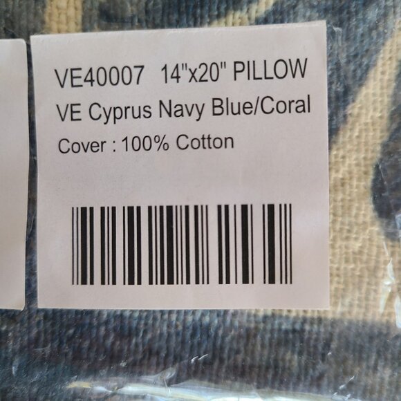 NWT Pair Pottery Barn Clover Lumbar Pillow Cover 14x20 Cotton Blue Set of 2 - Picture 4 of 6